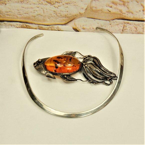HUGE AMBER STERLING FISH PENDANT WITH OMEGA WIRE NECKLACE, SUPER RARE JEWELRY - Picture 10 of 10